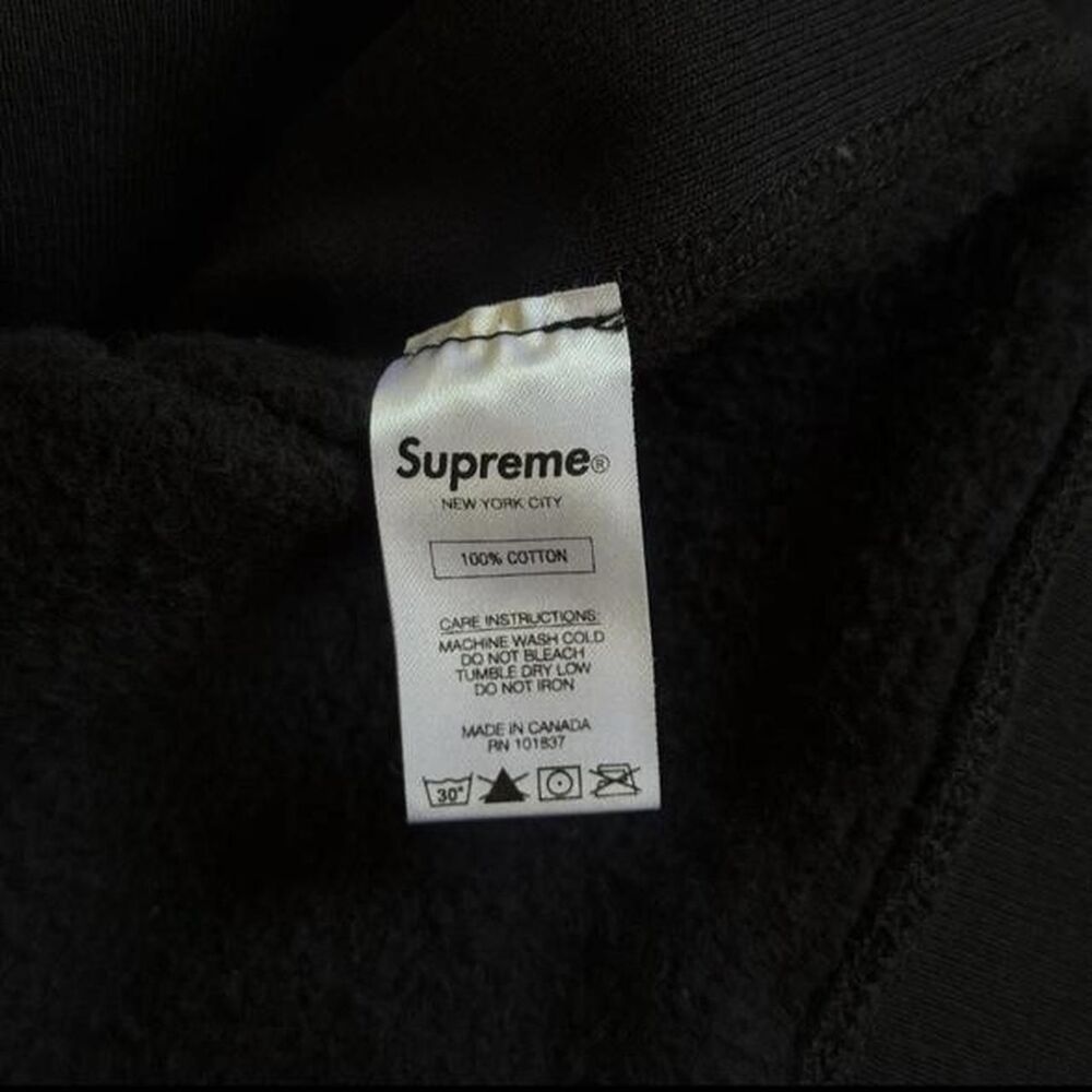 Supreme Men's Black Hoodie - Picture 7 of 8